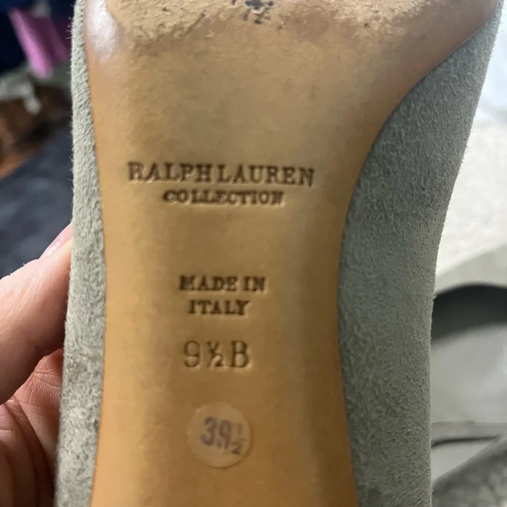 Ralph Lauren Collection Purple Label suede  heel pumps gray 9 1/2 B